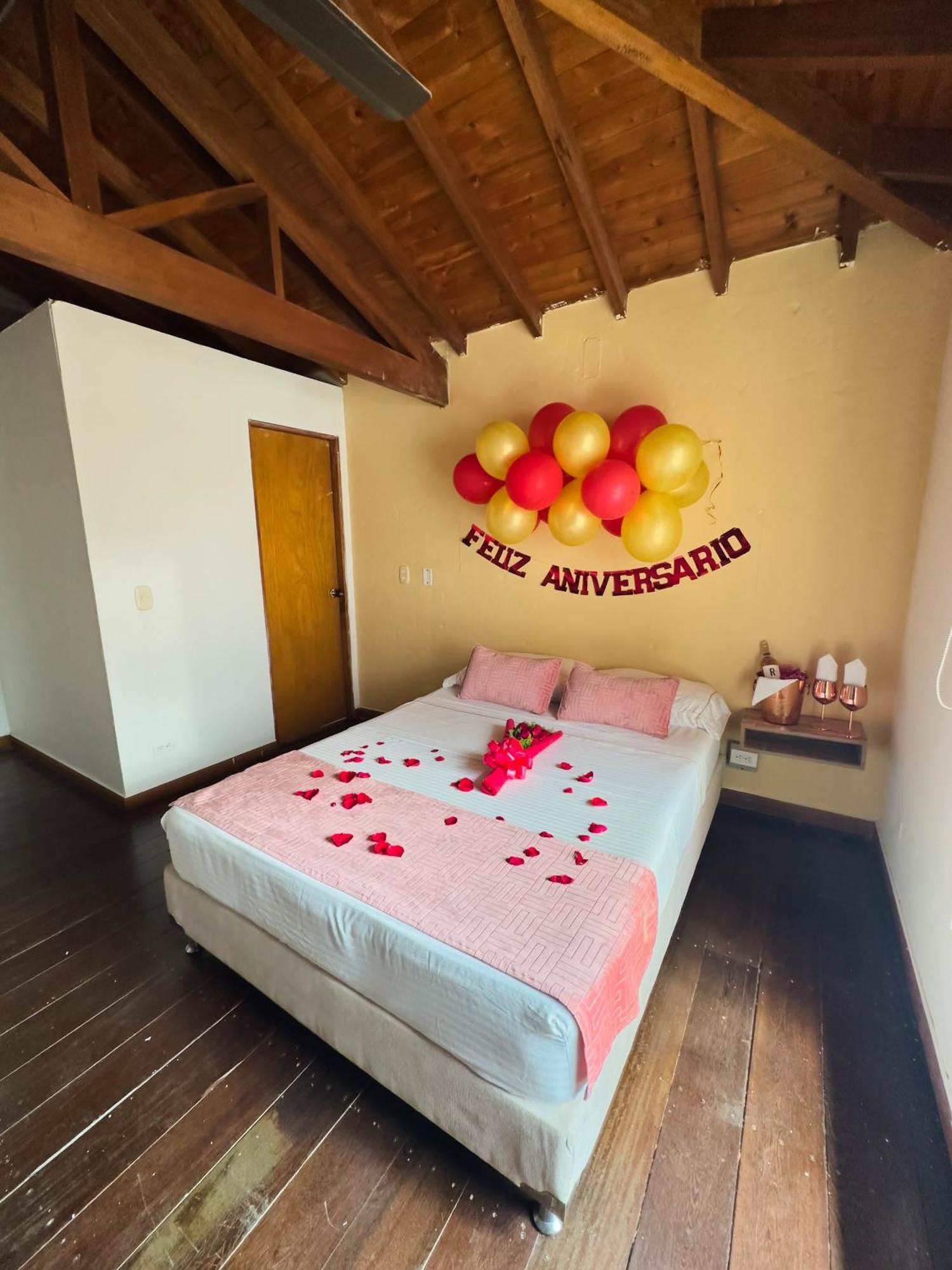 Encomendero Hotel -Centro Historico- Santa Fe de Antioquia Kültér fotó